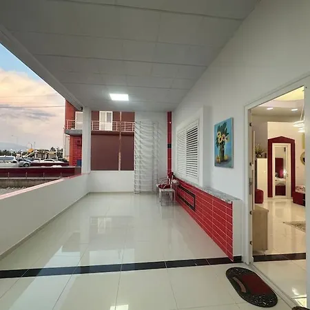 Near Tirana Airport 2- Self Check-in Free Parking شقة Valjiosi